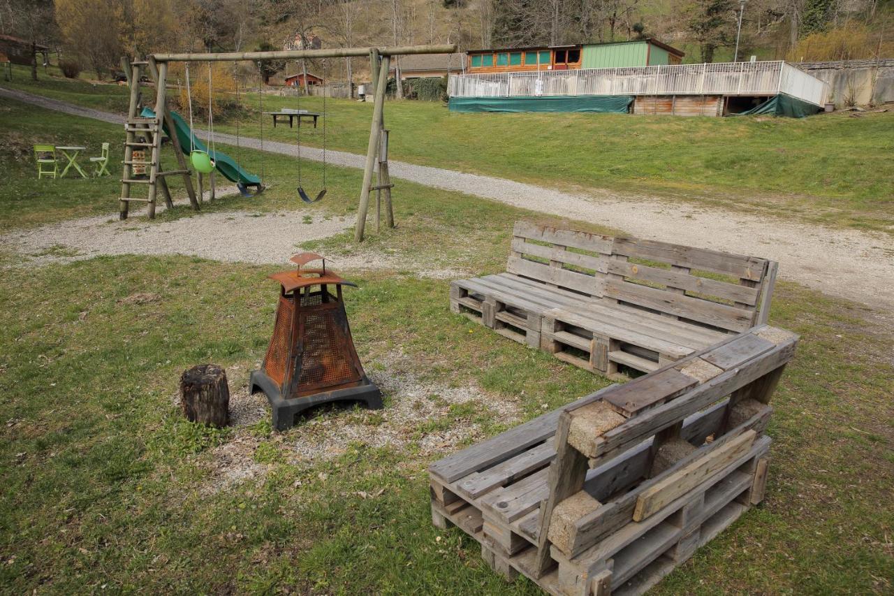 Chalet Du Camping La Porte St Martin Saint-Martin-en-Vercors エクステリア 写真